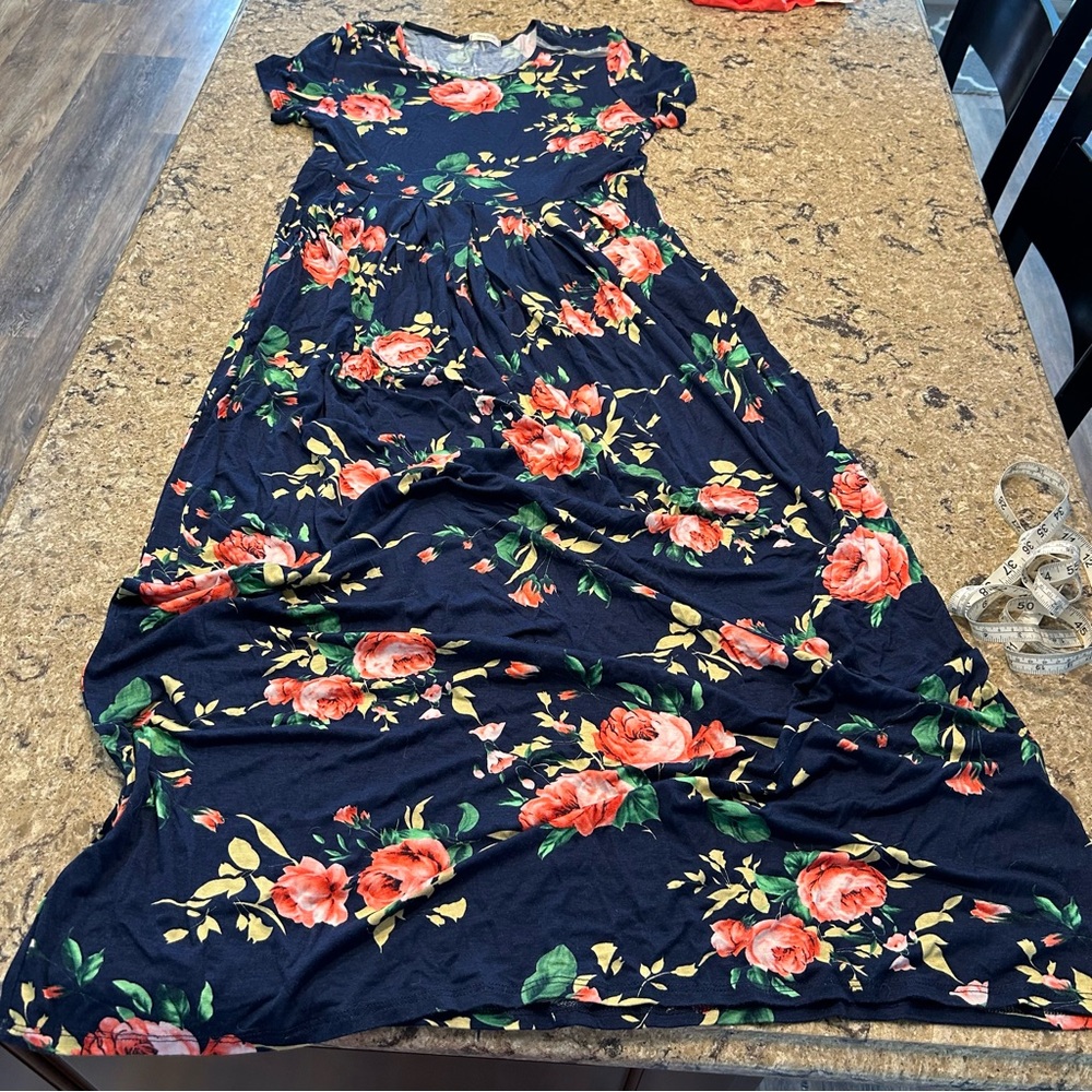 Long Rose Dress